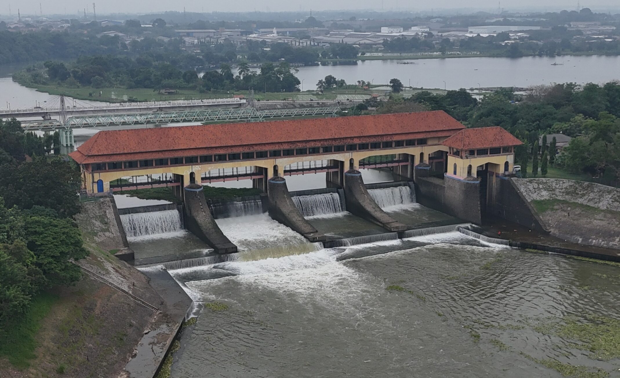 Bendungan Walahar di Karawang
