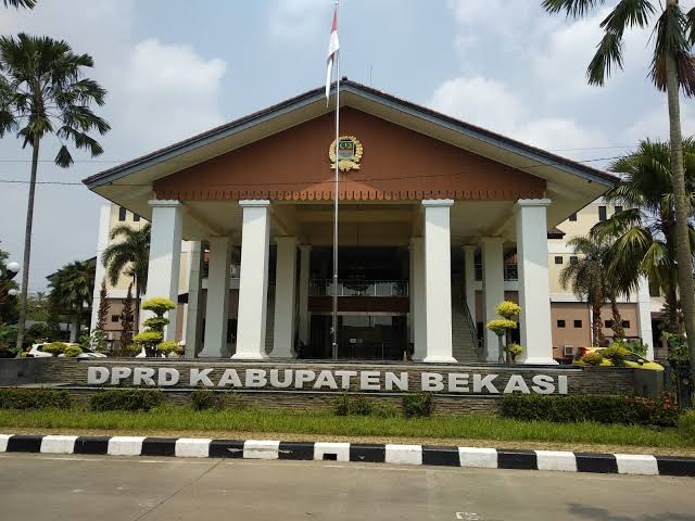 Gedung Dewan Perwakilan Rakyat Daerah (DPRD) Kabupaten Bekasi
