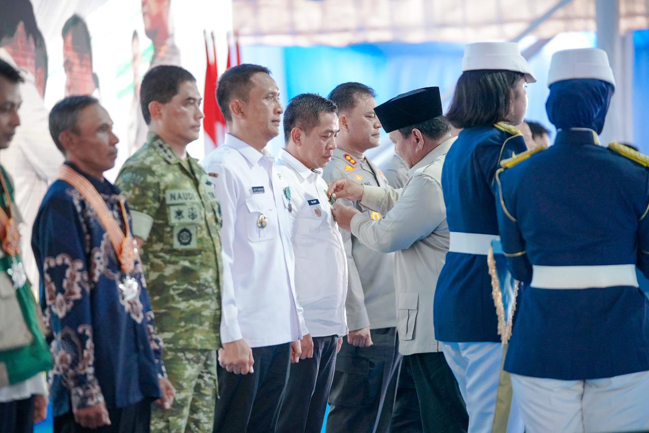 Diganjar Satyalancana Wira Karya, Bupati Aep Syaepuloh Tegaskan Komitmen Majukan Karawang
