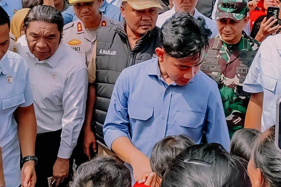 Wapres Gibran Tinjau Lokasi Bencana di Karawang