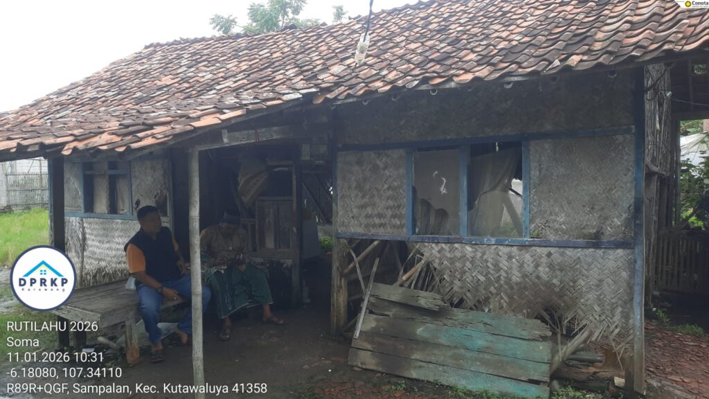 22 rumah hancur akibat bencana di Karawang. Sumber: Dinas Perumahan dan Kawasan Permukiman (DPRKP)