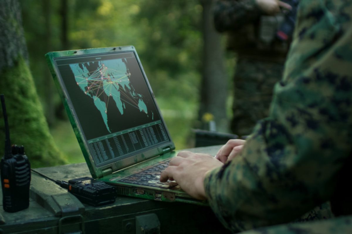 TNI AL, infrastruktur dasar laut (sea-bed), dan sabotase internet-energi menjadi fokus utama strategi pertahanan masa depan Indonesia.
