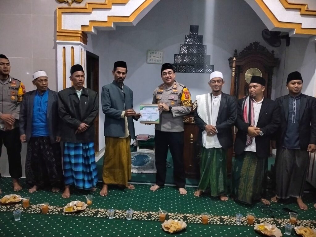 Safari Ramadhan Tarawih Keliling (Tarling) di Wilkum Polsek Cikalongwetan dilaksanakan pada Sabtu, 28 Februari 2026, pukul 19.30 WIB hingga selesai
