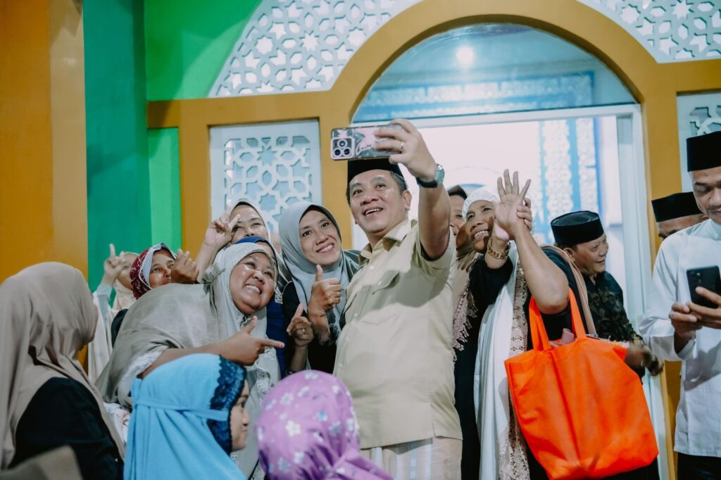 Kegiatan Tarling kali ini digelar di Masjid Jami Alhuda, Dusun Cariumulya, Kecamatan Telagasari, Kabupaten Karawang.