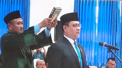 Universitas Buana Perjuangan (UBP) Karawang resmi melantik Dr. H. Budi Rismayadi, S.E., M.M. sebagai Rektor periode 2026–2030 dalam prosesi pelantikan yang berlangsung di auditorium kampus