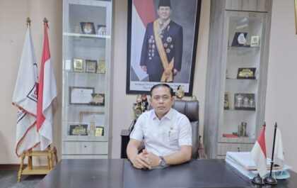 Ketua DPRD Karawang Endang Sodikin di May Day 2026 tegaskan buruh bukan pelengkap industri, melainkan kekuatan utama pembangunan daerah yang layak mendapat perlindungan nyata.
