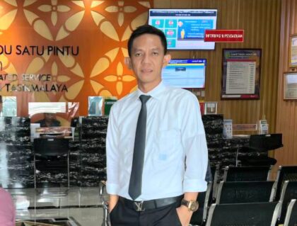 PT. Pratama laporkan PT. BAS dan BTN Karawang ke Kejari atas dugaan penyerobotan lahan 1.244 M2 bersertifikat. BPN/ATR Karawang turut disorot dalam kasus ini.