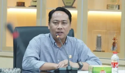 DPRD Karawang rampungkan Raperda Tantribumlinmas. Sanksi kurungan diganti denda sesuai UU KUHP baru sebelum disahkan jadi Perda.