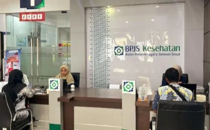 BPJS Kesehatan Cabang Karawang klarifikasi isu utang klaim RS usai RDP dengan DPRD, sebut klaim masih dalam proses verifikasi dan perbaikan.