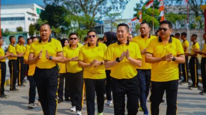 Polresta Karawang dan Brimob gelar silaturahmi di Aula Batalyon C, perkuat koordinasi kamtibmas lewat kedekatan alumni Akpol 2004.
