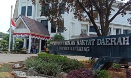 DPRD Karawang bentuk tim investigasi independen usut limbah hitam di pesisir, libatkan DLH, nelayan, dan akademisi menyusul bantahan PHE ONWJ.