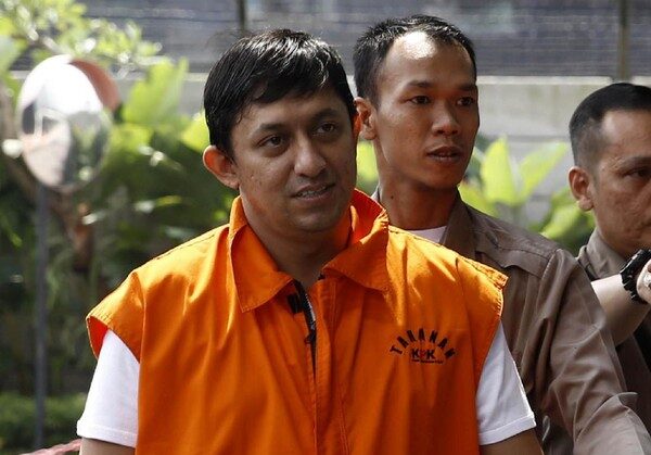 Fahd A. Rafiq kembali terjerat dugaan korupsi ketiga kali. Simak analisis pola residivisme dan usulan blacklist koruptor dari pakar psikologi forensik.