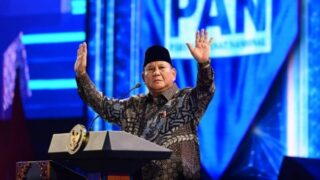 Pakar hukum Firman Turmantara menilai sejumlah kebijakan dua tahun pemerintahan Prabowo-Gibran membebani konsumen, dari gas 3 kg hingga MBG dan desil bansos.