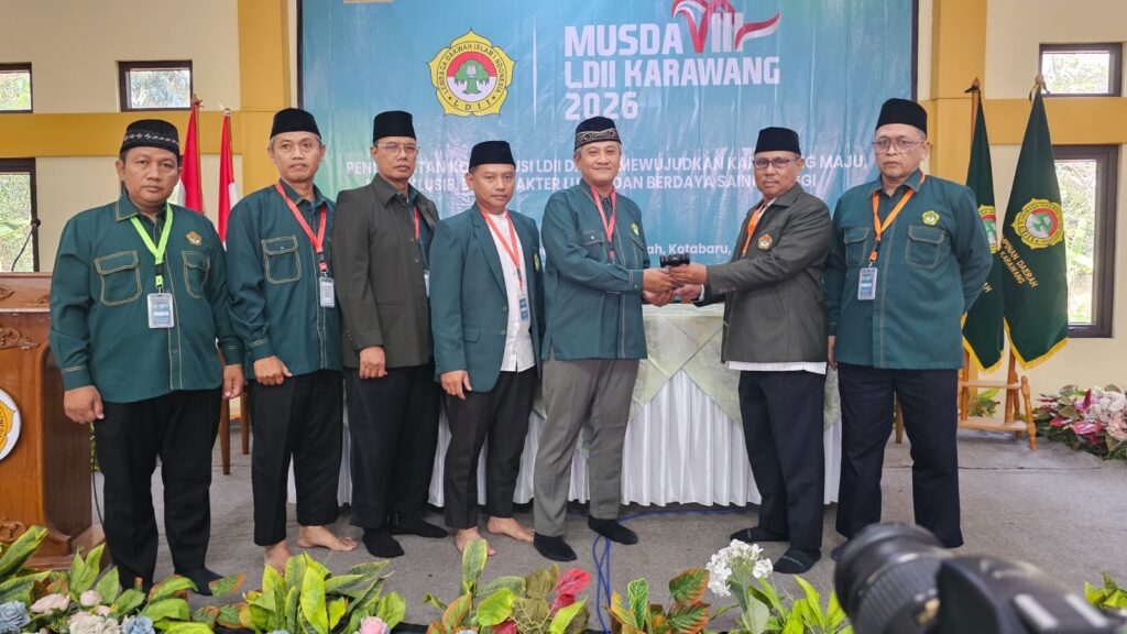 Musda VIII LDII Karawang Berlangsung Tertib, Penguatan Sinergi Jadi Perhatian 2 DPD LDII Karawang gelar Musda VIII di Kotabaru, Sabtu (17/10/2026). Empat sidang paripurna berjalan tertib, sinergi dan adaptasi zaman jadi sorotan.